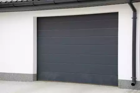 Sekcijska garažna vrata